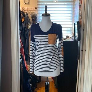 Striped longs sleeve tee